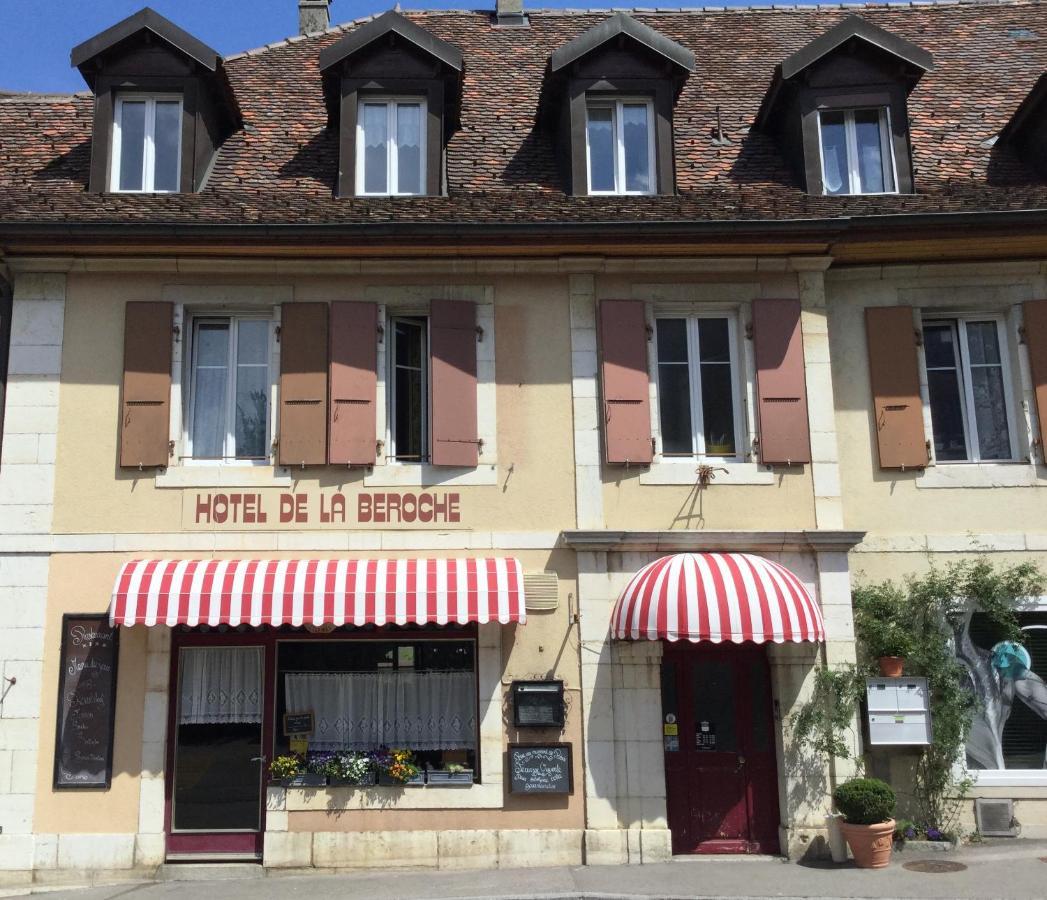 Hotel De La Beroche Saint-Aubin-Sauges Exterior foto